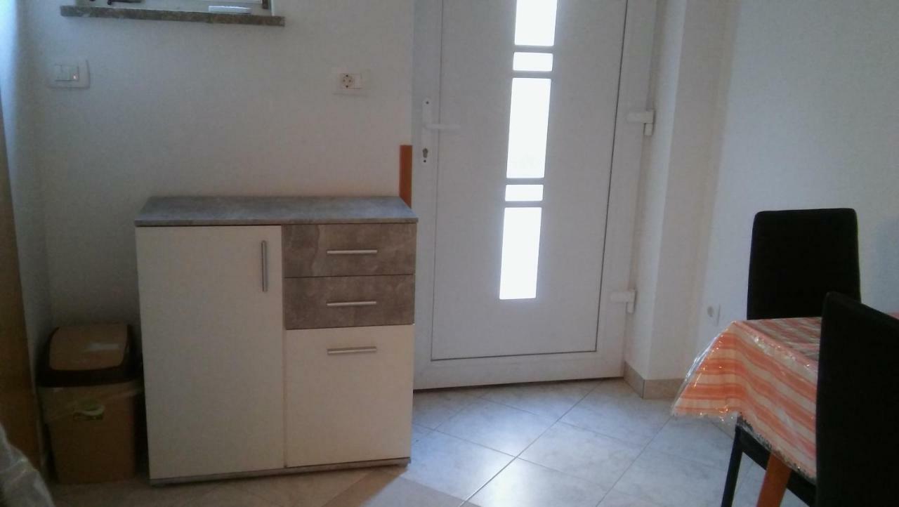 Apartmani Vitkovic II Црес Экстерьер фото